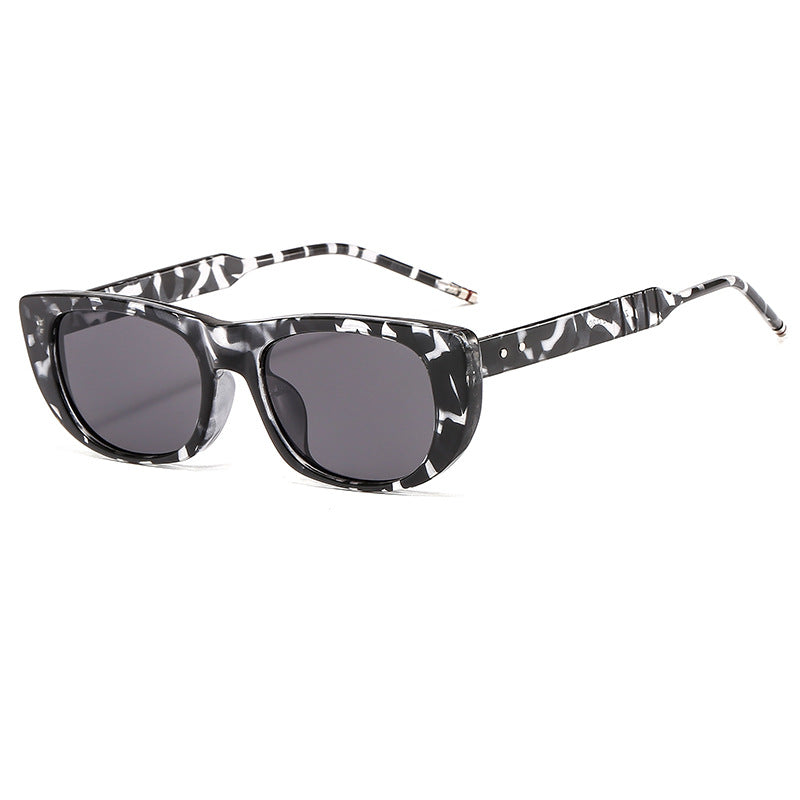 Gafas de sol de PC de marco cuadrado pequeño al por mayor